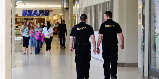 Impartance of securty guards in retail stores and shopping malls 3